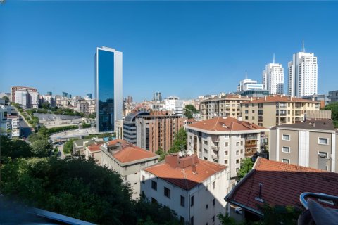 3 bedrooms Apartment in Sisli, Turkey No. 127848