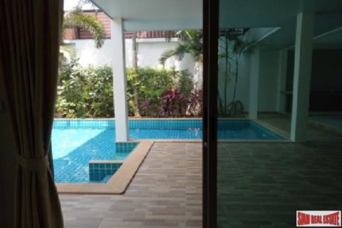 3 bedrooms Villa in Rawai, Thailand No. 96815 13