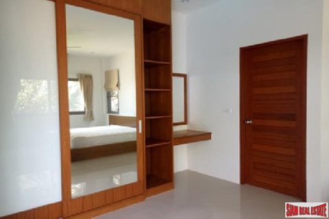 3 bedrooms Villa in Rawai, Thailand No. 96815 14