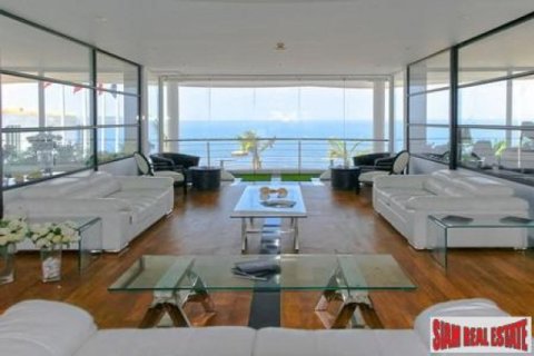 2 bedrooms Penthouse in Jomtien Beach, Thailand No. 96522 3