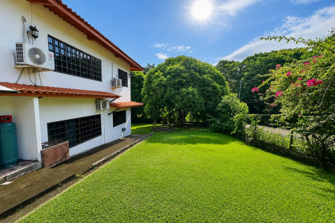 7 bedrooms House in Panama City, Panama No. 127773 2