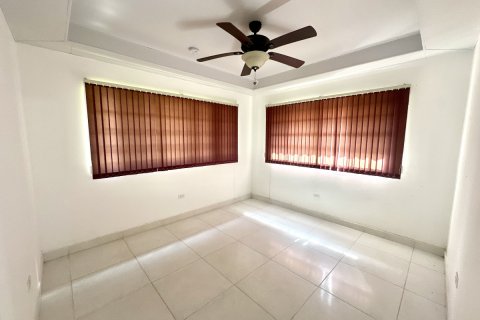 7 bedrooms House in Panama City, Panama No. 127773 18