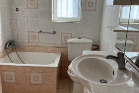 3 bedrooms Apartment in Glyfada, Greece No. 107700 5