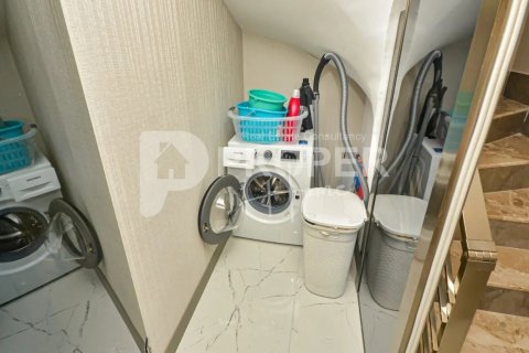 Квартира с 5 комнатами в Тханькхе, Вьетнам №11674 8