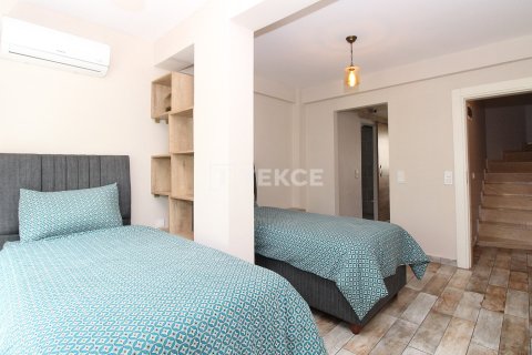 6 bedrooms Villa in Vu Xa, Vietnam No. 84706 26