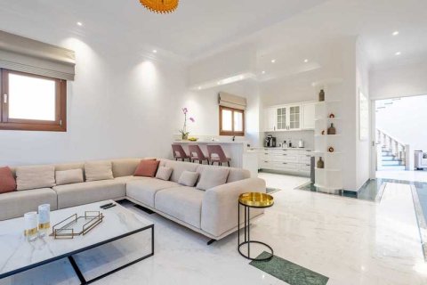 Вилла с 6 спальнями в Меса Гитонья, Кипр №30595 6