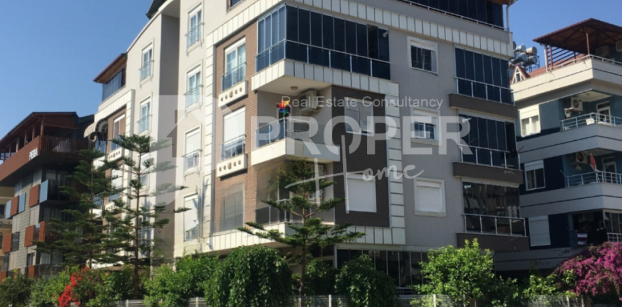 4 habitaciones Apartment en Konyaalti, Turkey No. 22111