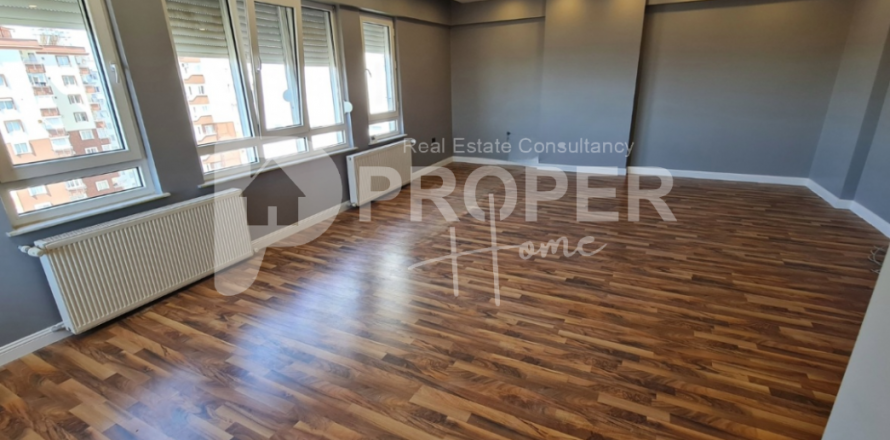 6 rooms Apartment in Thanh Khe, Vietnam No. 21969