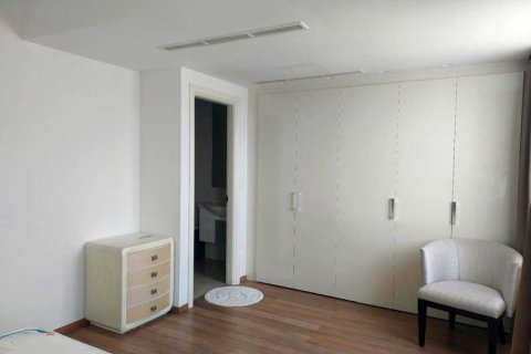 3 bedrooms Apartment in Limassol, Cyprus No. 79431 7