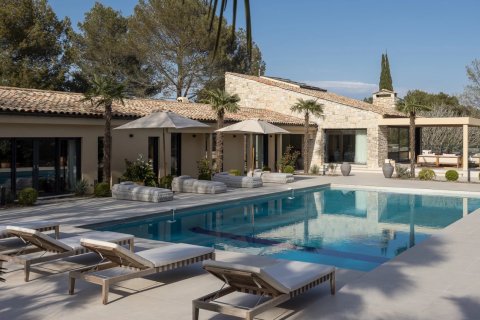 5 dormitorios Villa en Biot, France No. 100252 1