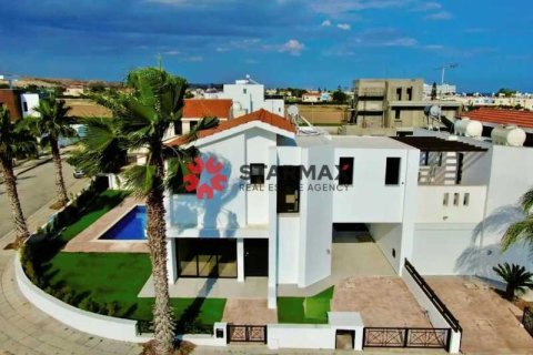 4 chambres House à Pyla, Cyprus No. 82723 10