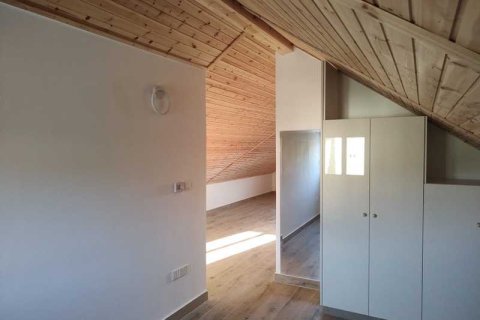 5 bedrooms House in Palodeia, Cyprus No. 42879 13