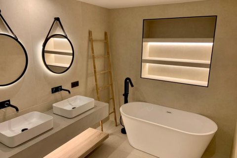 4 bedrooms Properties in Tan Xuan, Vietnam No. 27123 9