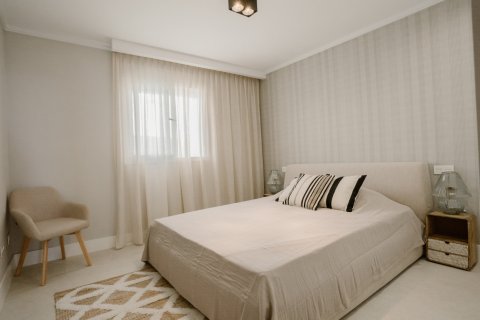 4 bedrooms Properties in Tan Xuan, Vietnam No. 27123 5