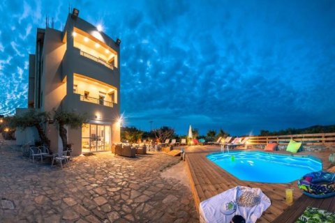 7 bedrooms Maisonette in Lasithi, Greece No. 107377 5