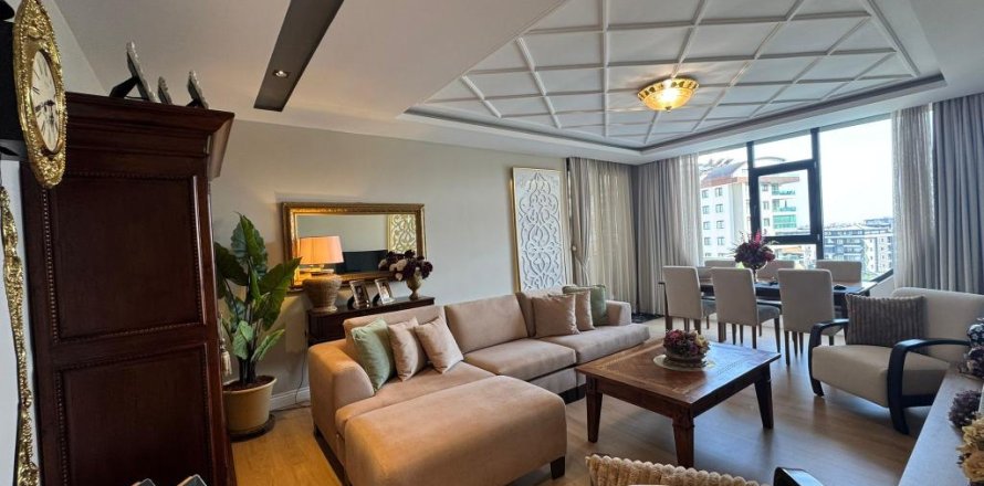 4 rooms Apartment in Oba, Turkey No. 116872