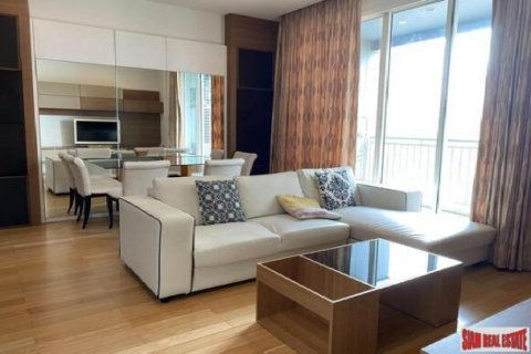 2 bedrooms Apartment in Bangkok, Thailand No. 96364 1