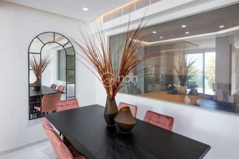 3 bedrooms Apartment in Agios Tychonas, Cyprus No. 40644 4