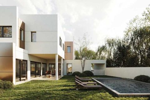 4 chambres House à Strovolos, Cyprus No. 29825 1