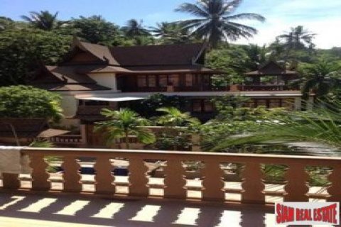 3 bedrooms Villa in Ko Samui, Thailand No. 95696 10