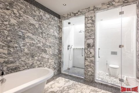 2 bedrooms Apartment in Bangkok, Thailand No. 97239 14