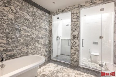 2 bedrooms Apartment in Bangkok, Thailand No. 97239 13