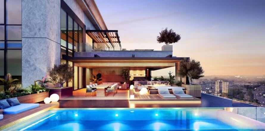 3 bedrooms Apartment in Hai Ba Trung, Vietnam No. 13599