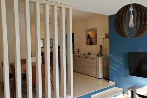 Квартира с 3 спальнями в Лимассол, Кипр №102000 14