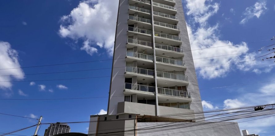 2 bedrooms Apartment in Panama City, Panama No. 109781