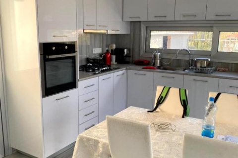 Вилла с 3 спальнями в Лимассол, Кипр №106277 6