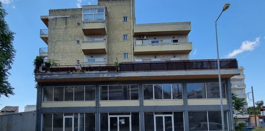 840m² Commercial property in Evosmos, Greece No. 108596
