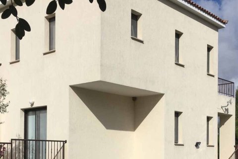 3 bedrooms Villa in Polis, Cyprus No. 28210 4