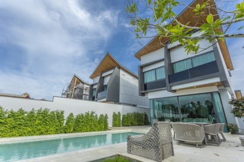 3 bedrooms Villa in Rawai, Thailand No. 96644 15
