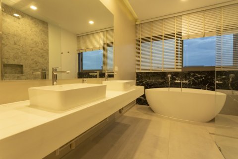 3 bedrooms Villa in Rawai, Thailand No. 96644 4