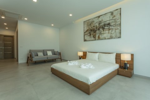 3 bedrooms Villa in Rawai, Thailand No. 96644 22