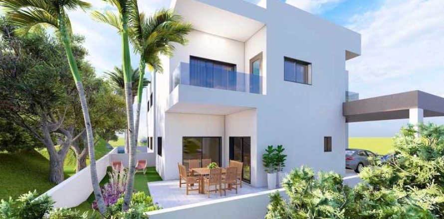 4 bedrooms House in Limassol, Cyprus No. 65564