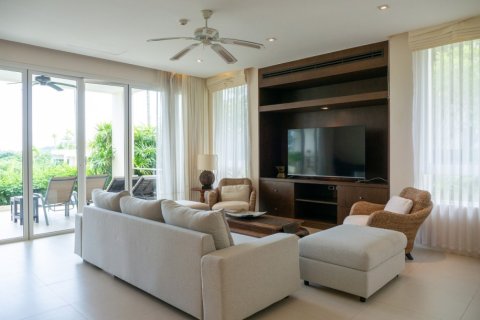 3 bedrooms Apartment in Layan Beach, Thailand No. 95727 23