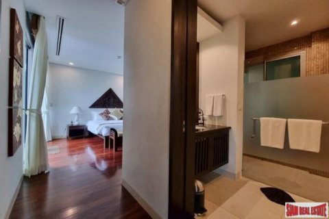 3 bedrooms Apartment in Kata, Thailand No. 97219 7