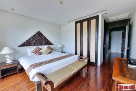3 bedrooms Apartment in Kata, Thailand No. 97219 11