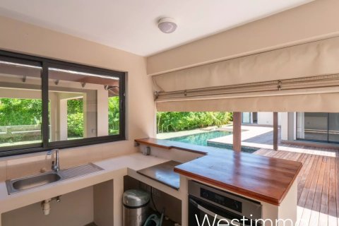 7 bedrooms House in Black River, Mauritius No. 53419 3