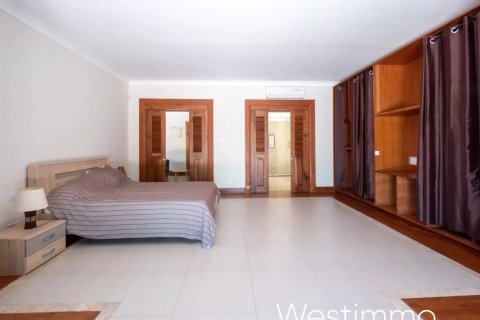 7 bedrooms House in Black River, Mauritius No. 53419 12