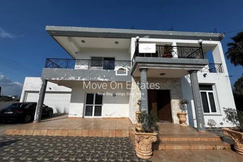 4 bedrooms House in Kiti, Cyprus No. 78608 1