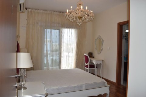 3 bedrooms Apartment in Limassol, Cyprus No. 105826 9