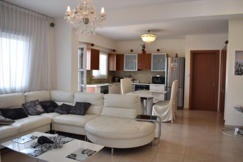 3 bedrooms Apartment in Limassol, Cyprus No. 105826 2