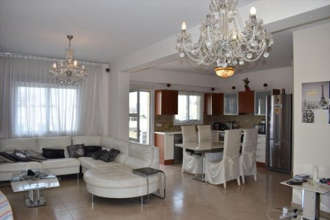3 bedrooms Apartment in Limassol, Cyprus No. 105826 4