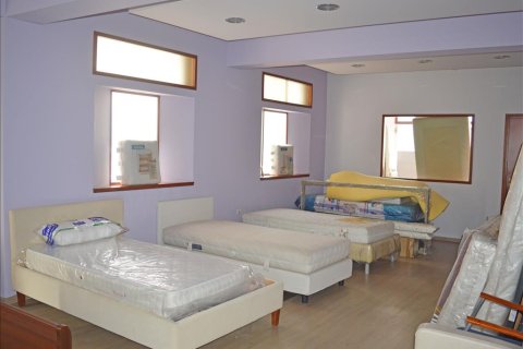 235m² Commercial property in Athens, Greece No. 59261 2
