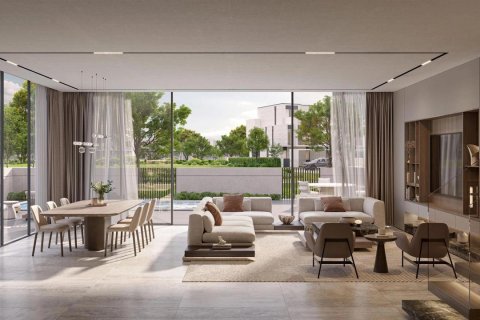 4 bedrooms Villa in Tran Nguyen Han, Vietnam No. 92031 3