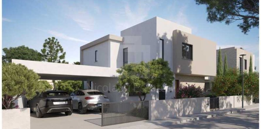 3 bedrooms House in Agios Tychonas, Cyprus No. 65546