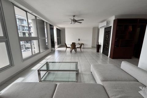 3 bedrooms Apartment in Panama City, Panama No. 112638 12