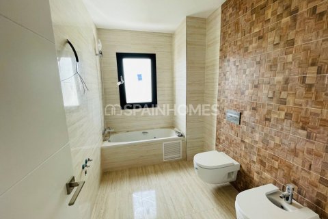 5 bedrooms Villa in Phu My, Vietnam No. 25949 4